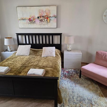 Apartment In The Heart Of Old Riga Exteriör bild