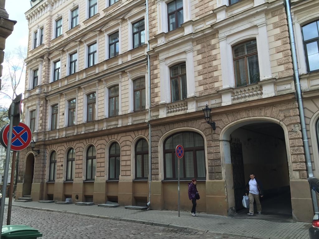 Apartment In The Heart Of Old Riga Exteriör bild
